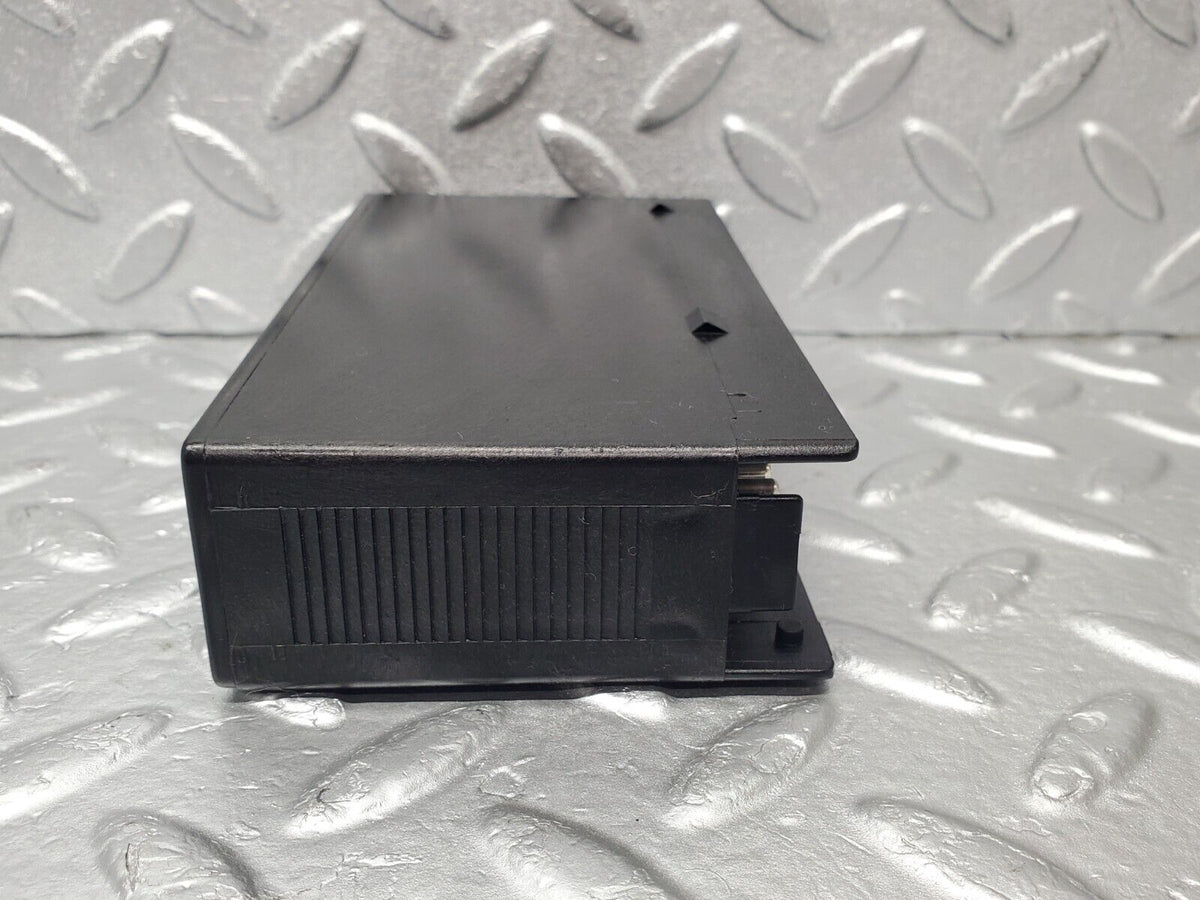 46783 Mercedes-Benz R129 320SL Coupe Hazard Warning Light Relay A1408207126