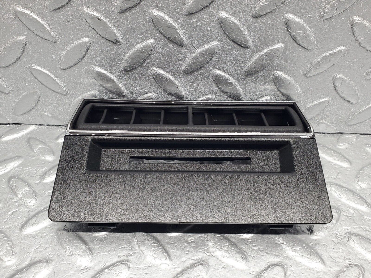 47489 Mercedes-Benz C126 500SEC Coupe Centre Console Air Vent A1268300013