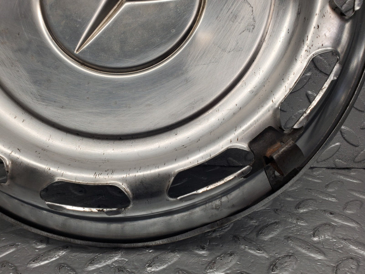50853 Mercedes-Benz W108 280SE 3.5 Wheel Trim Hub Cap 14"