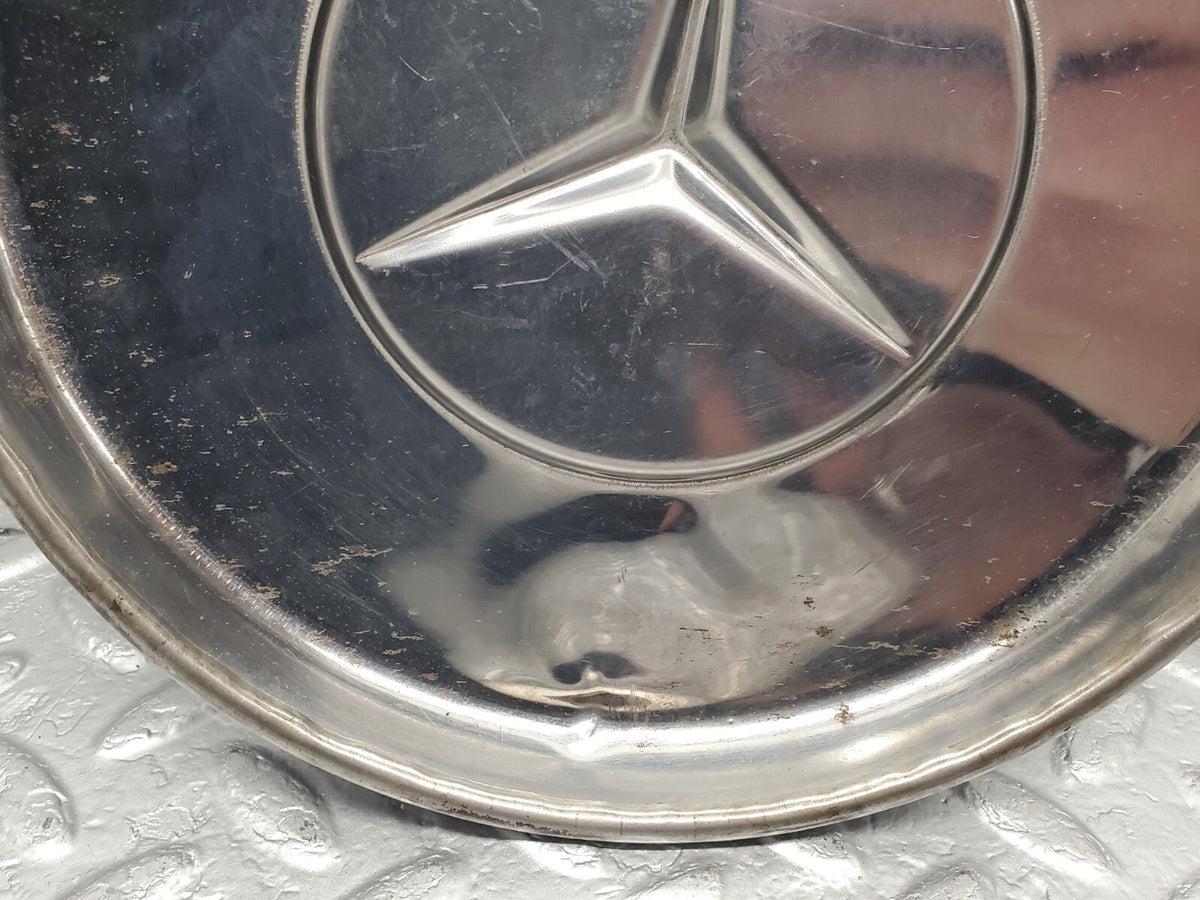 48390 Mercedes-Benz Chrome Wheel Hub Cap
