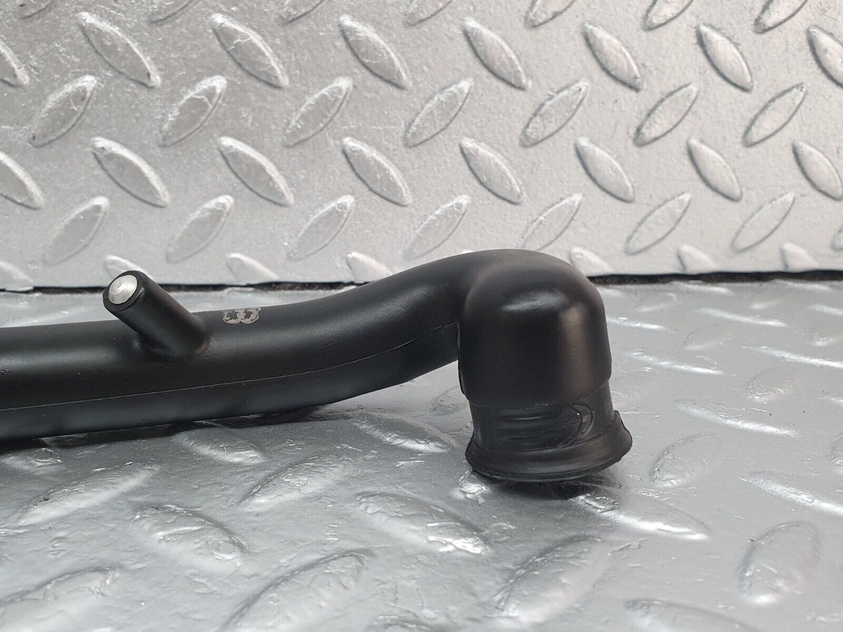 43666 Mercedes-Benz C126 380SEC Coupe Crankcase Breather Hose Pipe A1160940791