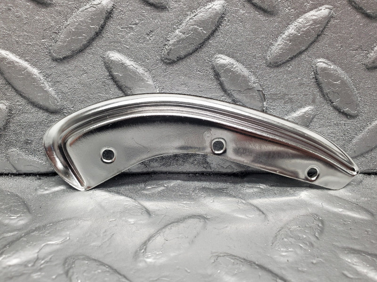 50532 Mercedes-Benz W108 280SE 3.5 Interior Door Handle Chrome Trim Pair Left