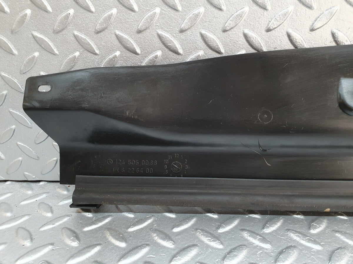 41568 Mercedes-Benz W124 200E Radiator Fan Shroud Cover Trim A1245050088