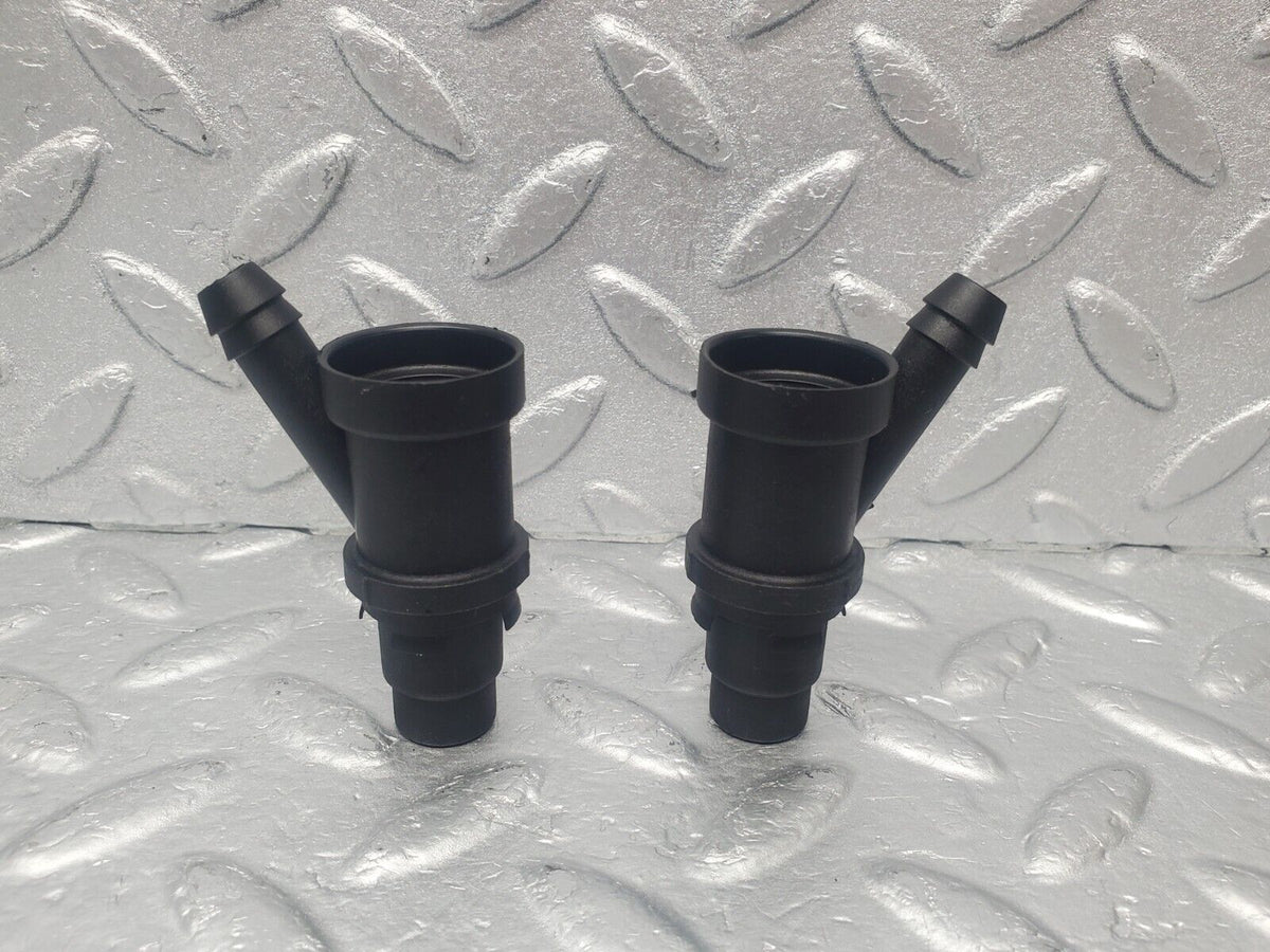 46039 Mercedes-Benz W126 420SE Fuel Injector Holder 2X