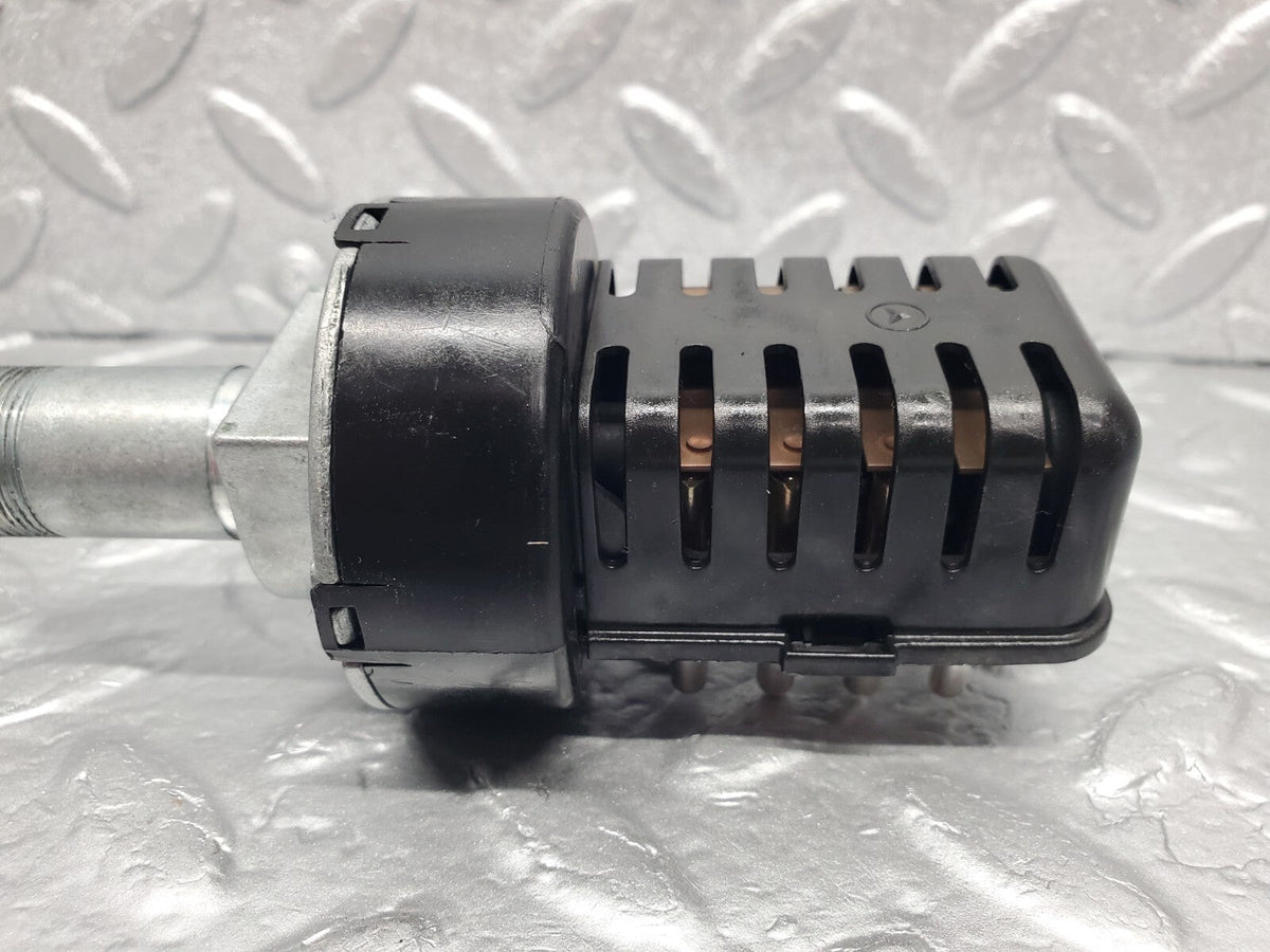 48908 Mercedes-Benz A124 320E Cabriolet Heater Control Unit Switch A1248202310