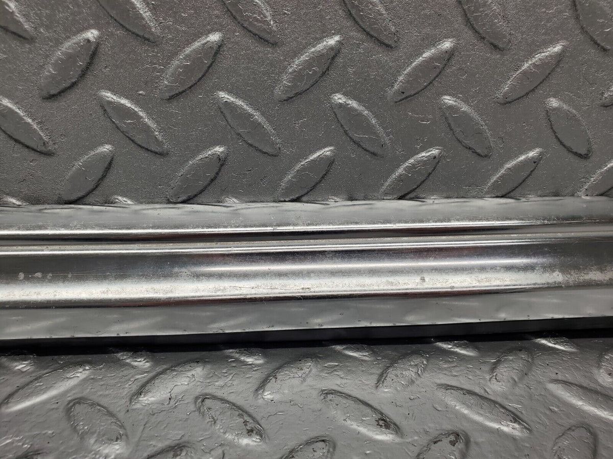 46431 Mercedes-Benz C123 280CE Coupe Left Door Chrome Moulding Trim