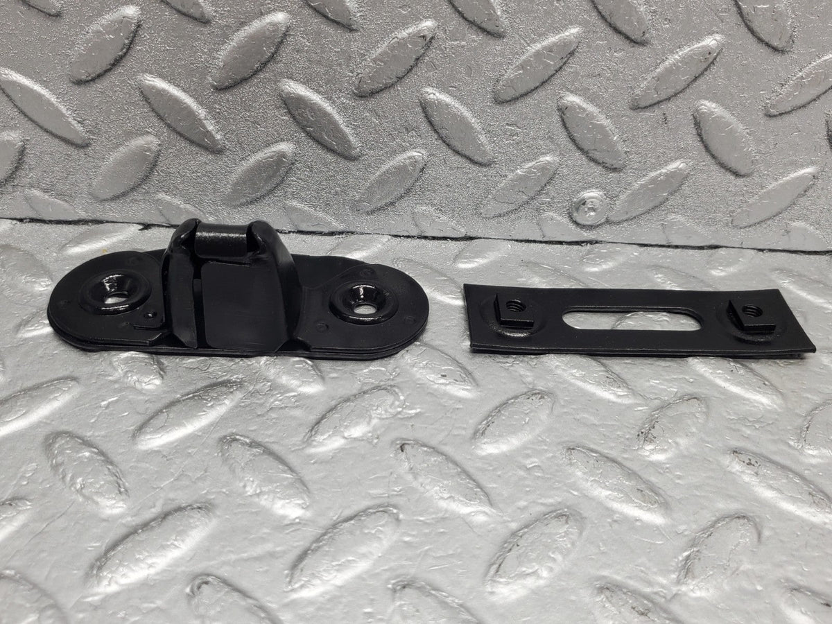 49647 Mercedes-Benz W116 Trunk Lock Latch
