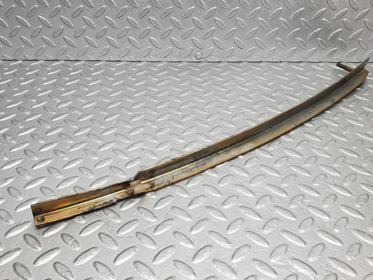 48329 Mercedes-Benz C126 Coupe Front Left Door Window Channel