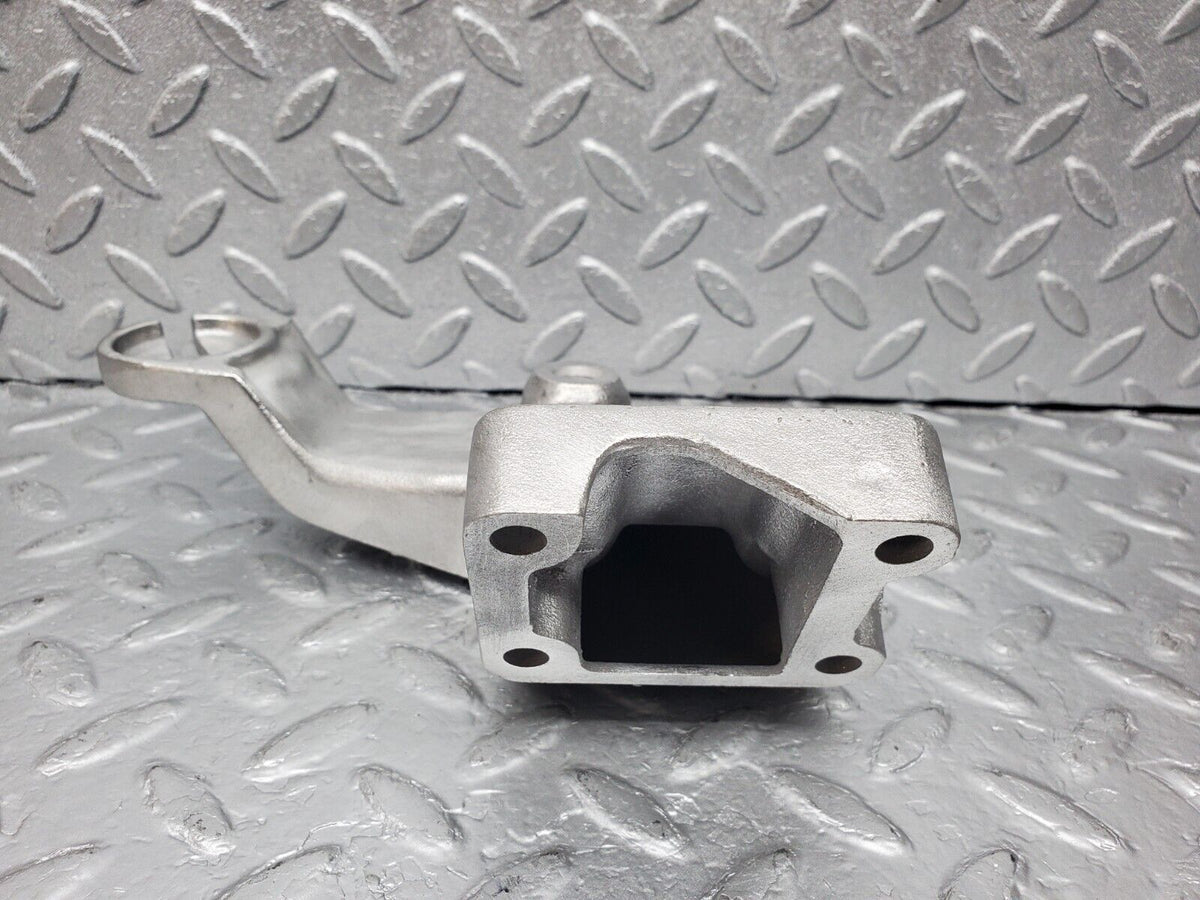 45923 Mercedes-Benz W126 420SE Engine Mount Bracket Left Side A1162235404