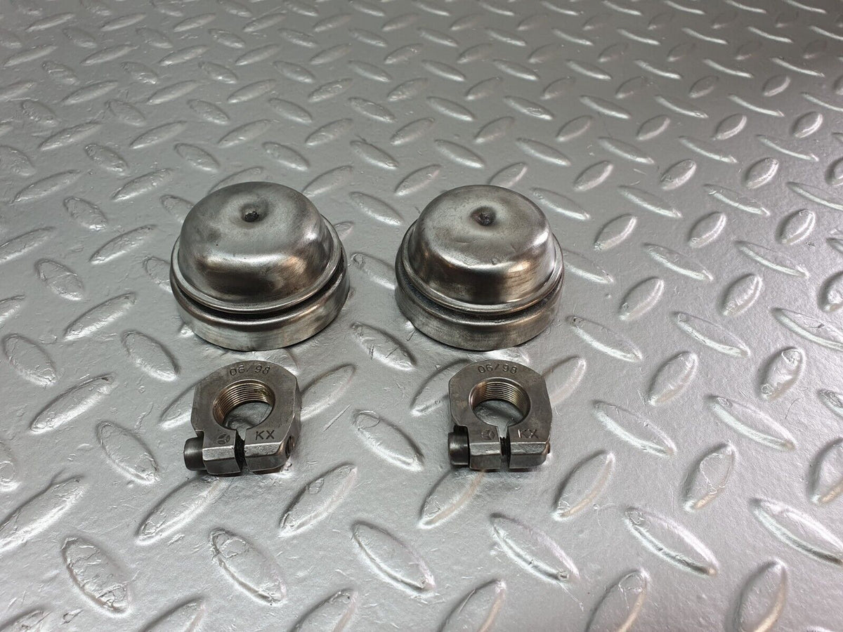 41886 Mercedes-Benz W202 C200 Wheel Hub Locking Cap Sets