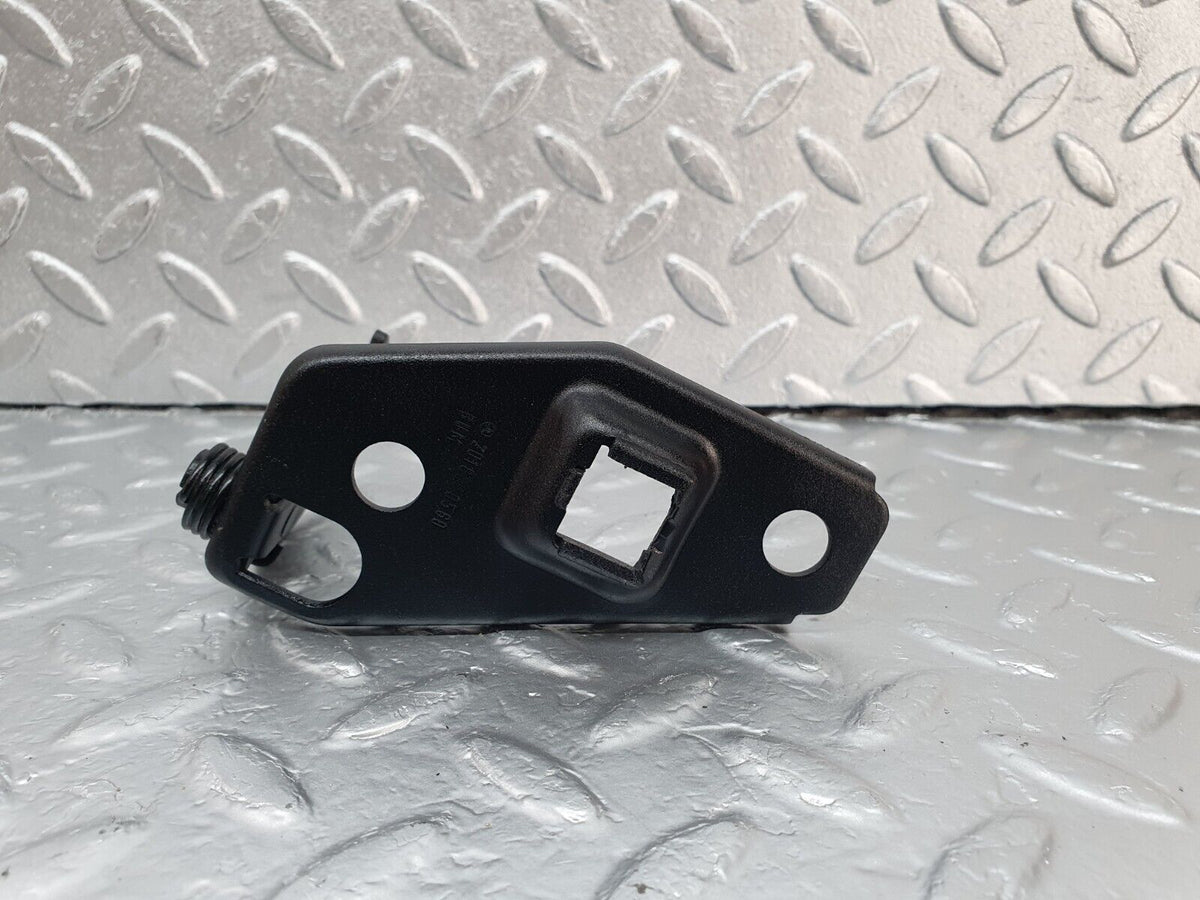 42835 Mercedes-Benz W201 190 2.0L Bonnet Safety Latch A2018800560