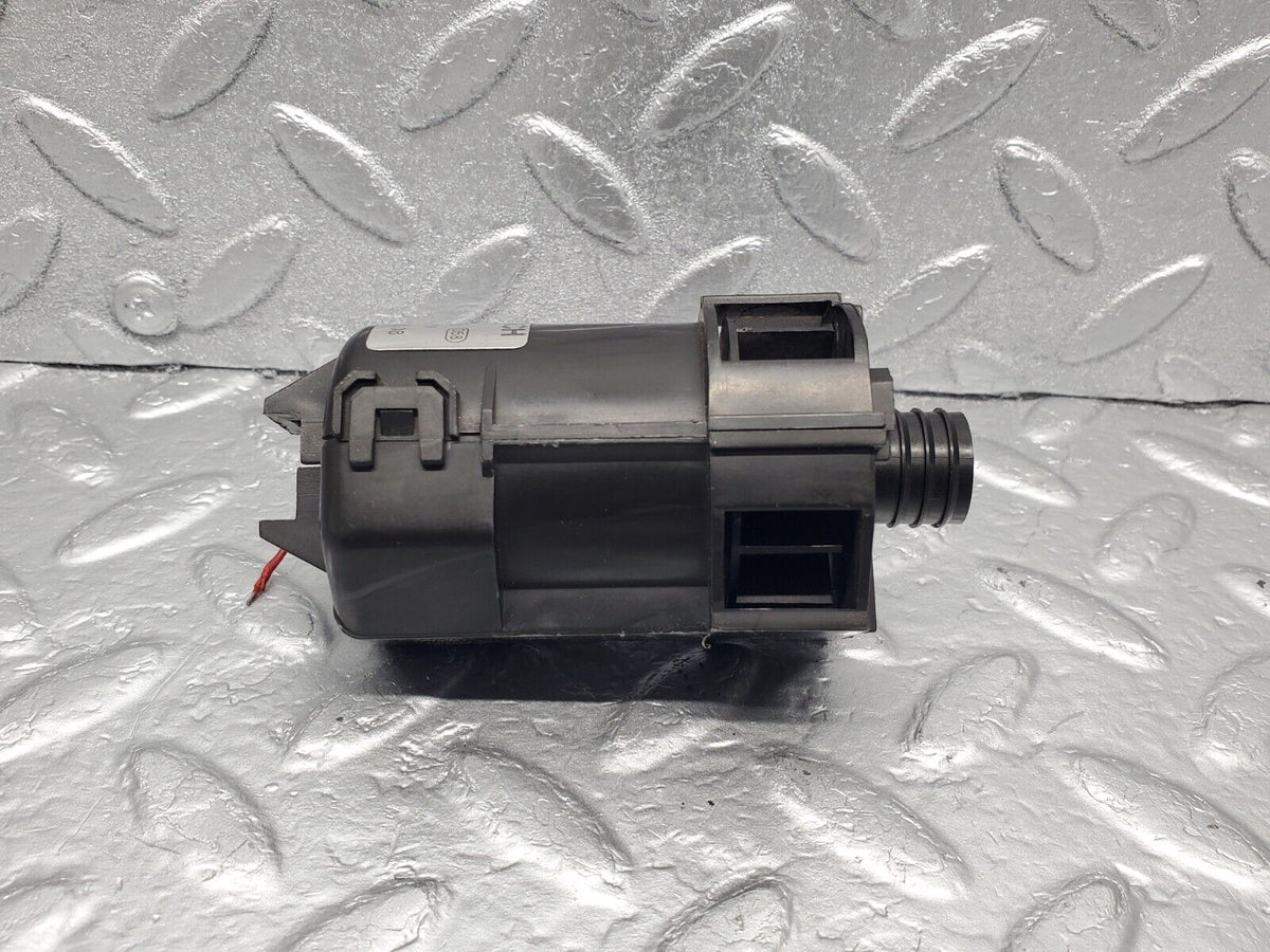 47568 Mercedes-Benz C126 500SEC Coupe Temperature Sensor Bosch A0008306108 0130002806
