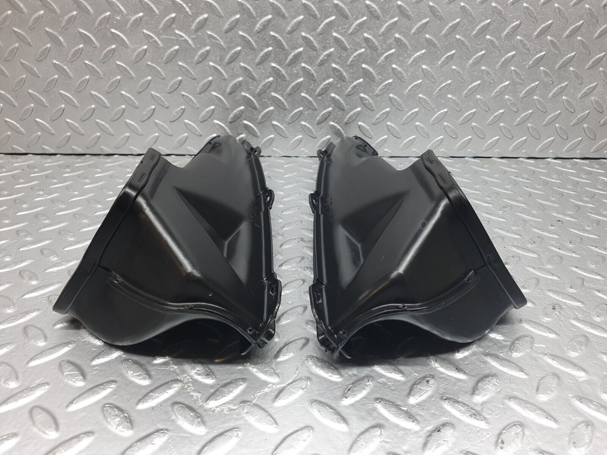 43494 Mercedes-Benz C126 380SEC Coupe Dashboard Air Vent Duct 2x A1268300219