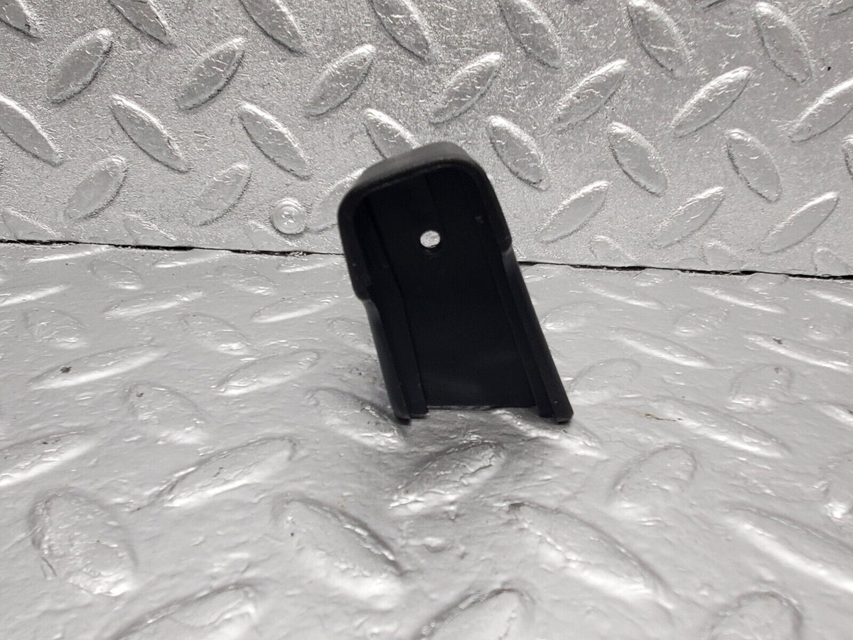 47493 Mercedes-Benz C126 500SEC Coupe Rear Right Interior Handle Cover A1268150247