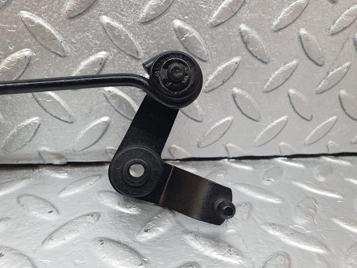 43838 Mercedes-Benz C126 380SEC Coupe Throttle Linkage A1163010297
