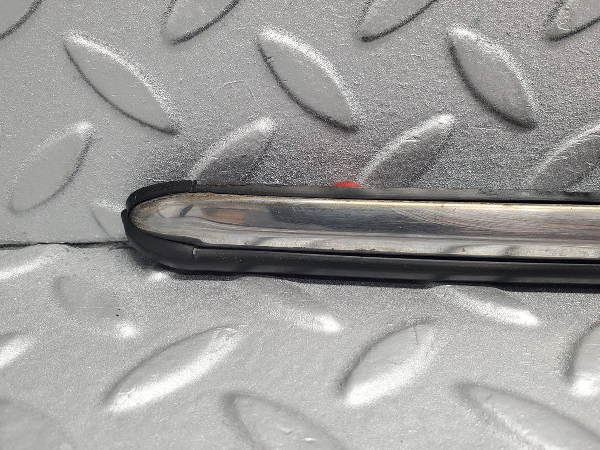50744 Mercedes-Benz W108 280SE 3.5 Front Left Fender Wing Centre Moulding Trim