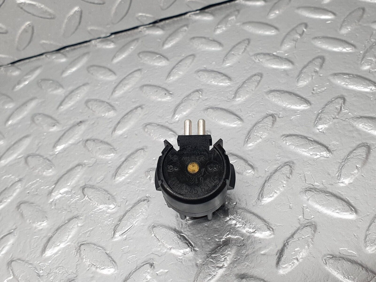 43545 Mercedes-Benz C126 380SEC Coupe Kick Down Switch A0015456314