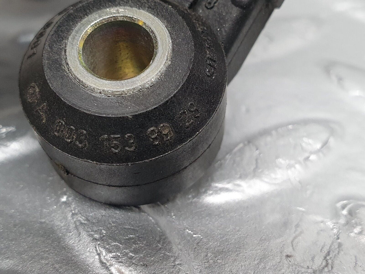 42081 Mercedes-Benz W202 C200 Knock Sensor Siemens A0031538928