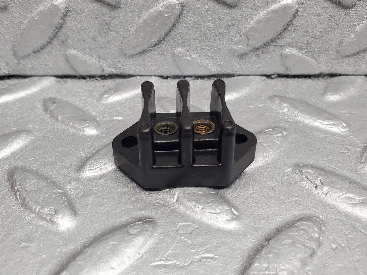 49833 Mercedes-Benz R107 380SL Cable Wire Connector 20490