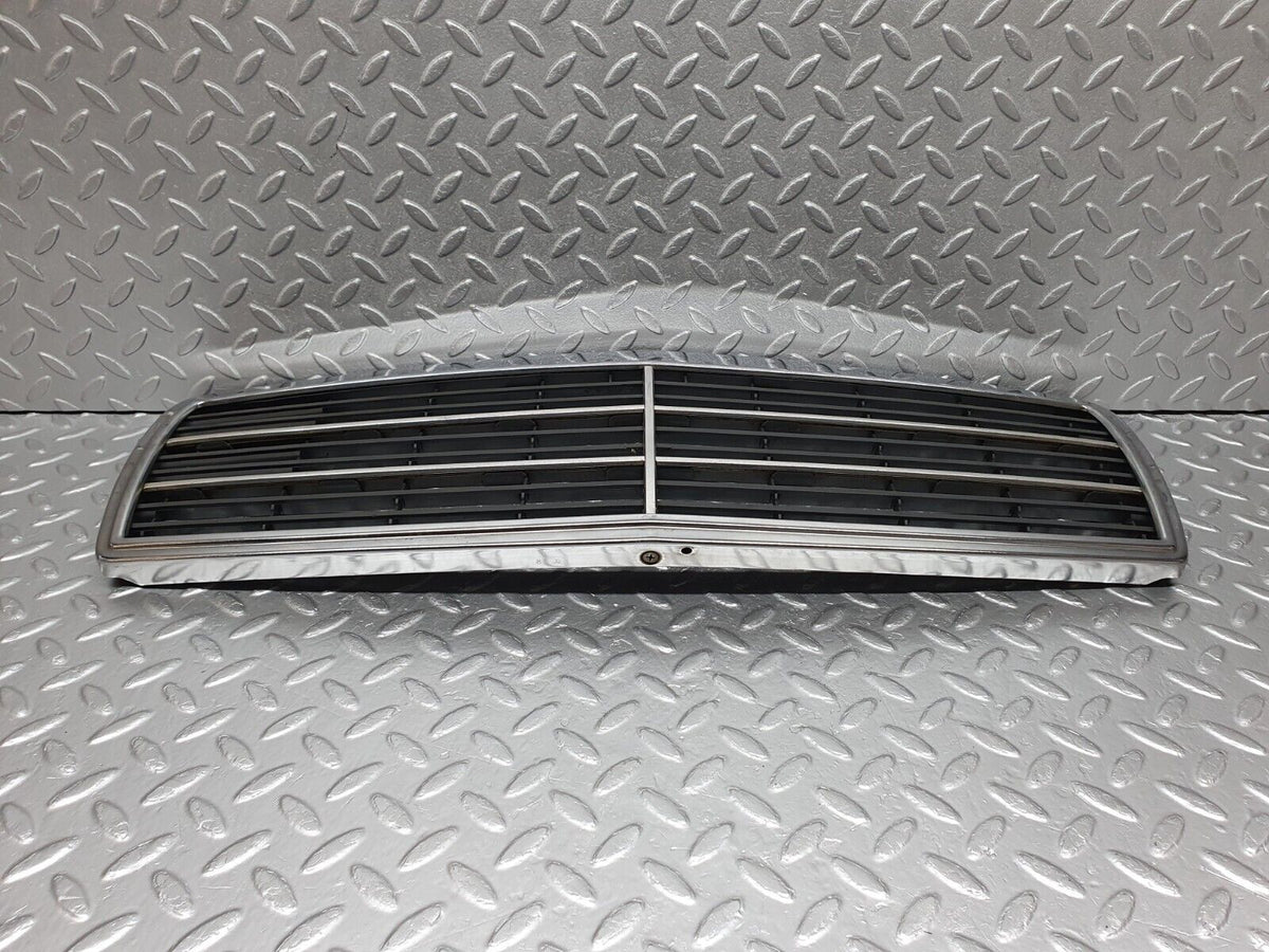41801 Mercedes-Benz W202 C200 Bonnet Grill Chrome A2028880323