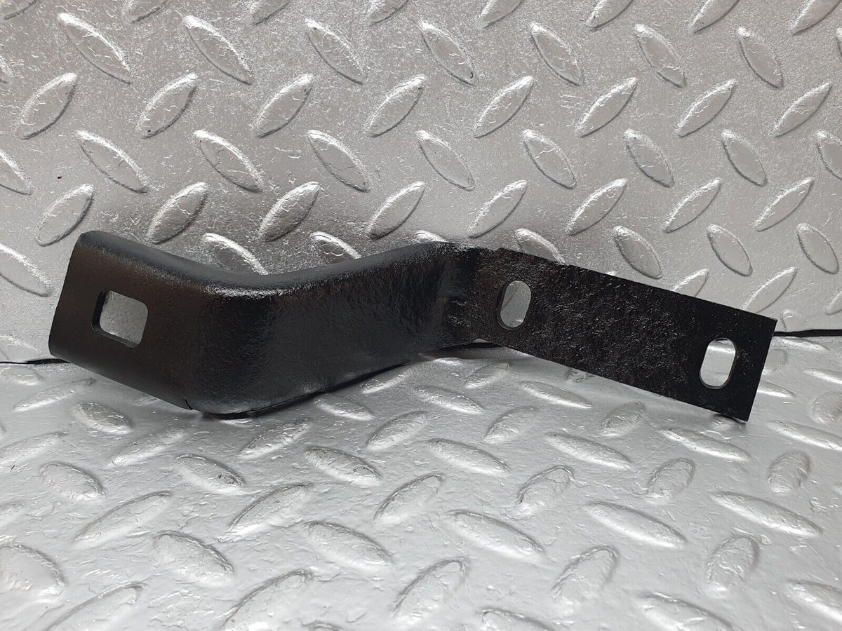 44220 Mercedes-Benz C123 230CE Coupe Rear Bumper Bracket