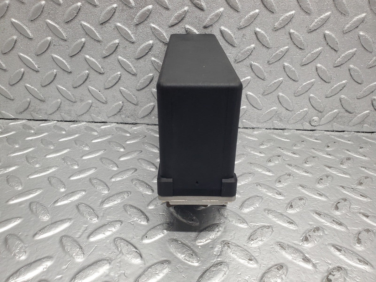 51325 Mercedes-Benz W126 ABS Control Unit Bosch A0055452132 0265101018