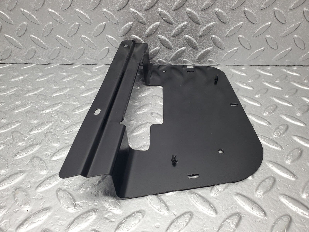48974 Mercedes-Benz A124 320E Cabriolet Relay Holder Bracket