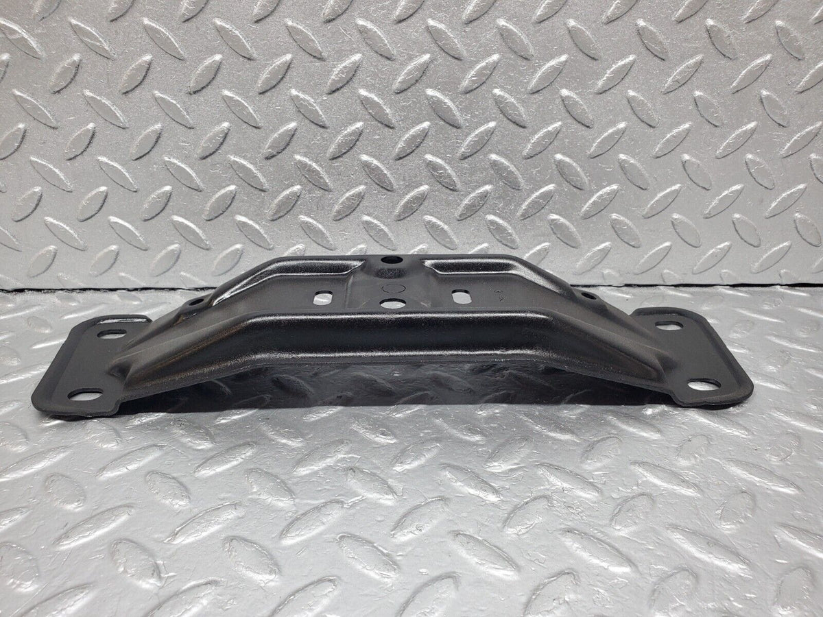 45911 Mercedes-Benz W126 420SE Gearbox Mount Bracket