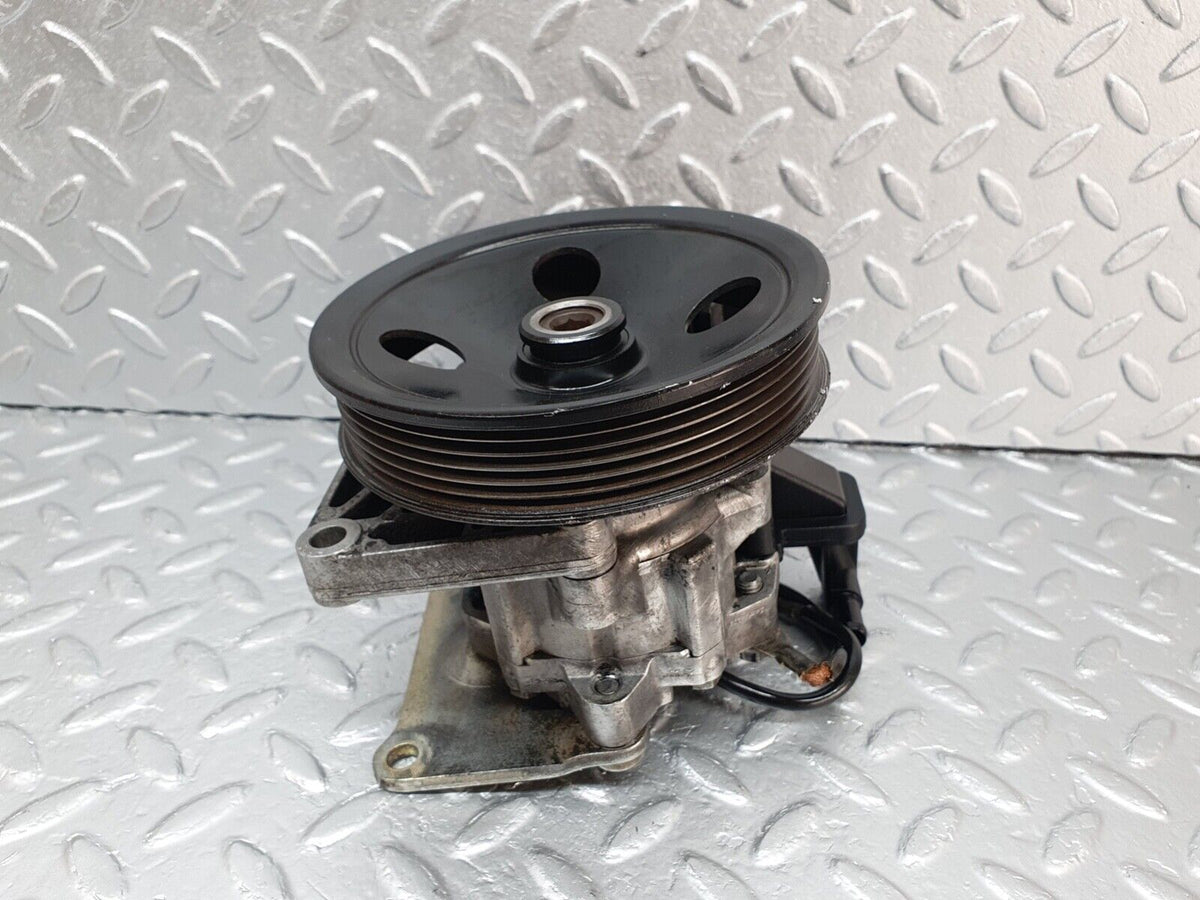 42004 Mercedes-Benz W202 C200 Power Steering Pump PA6.6GF25
