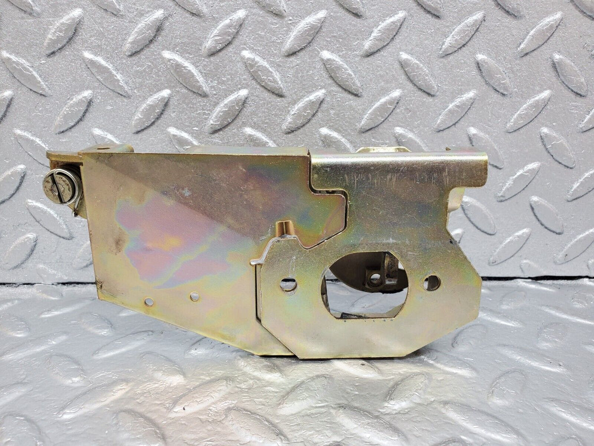 45638 Mercedes-Benz W126 420SE Trunk Lock
