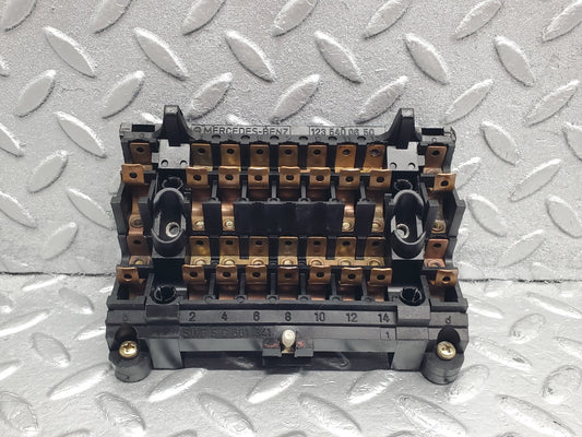 51348 Mercedes-Benz W123 Fuse Box A1235400650