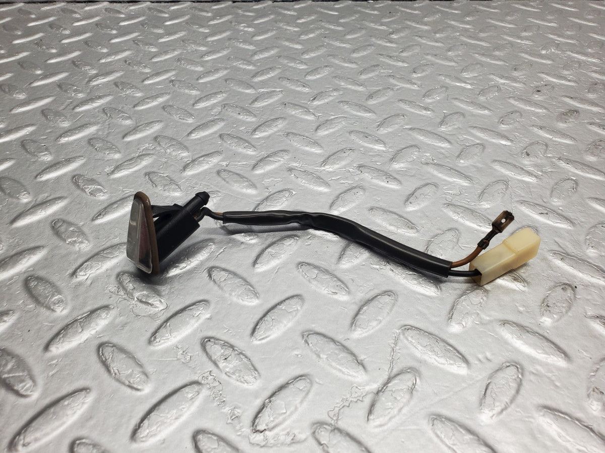 49622 Mercedes-Benz W126 C126 Windscreen Washer Nozzle