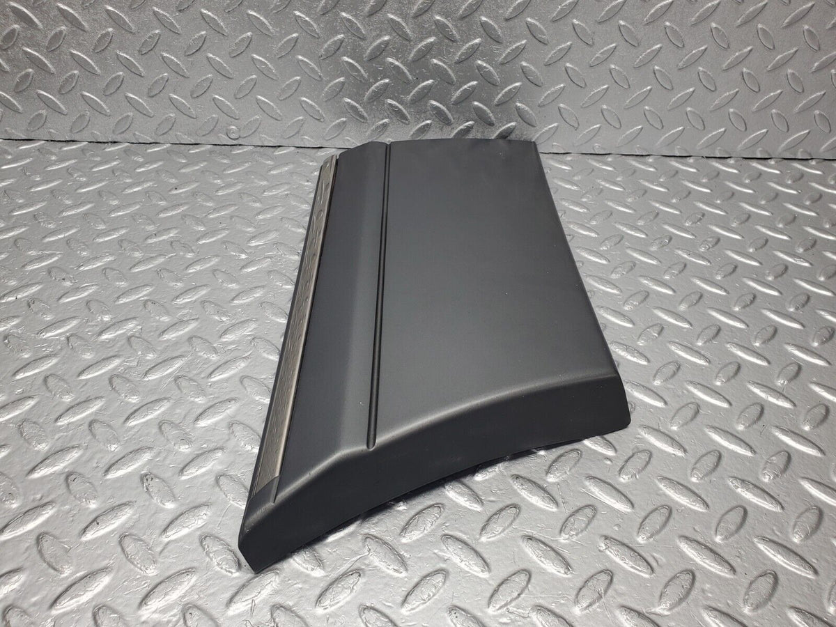 47532 Mercedes-Benz C126 500SEC Coupe Front Left Fender Wing Moulding Trim A1266903540