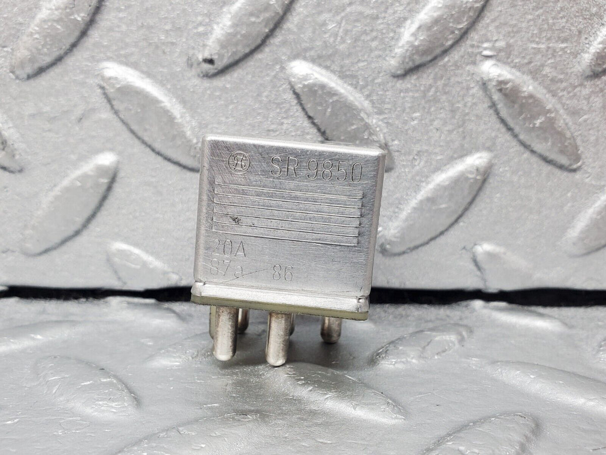 45535 Mercedes-Benz W126 420SE Multi Purpose Relay A0015420219