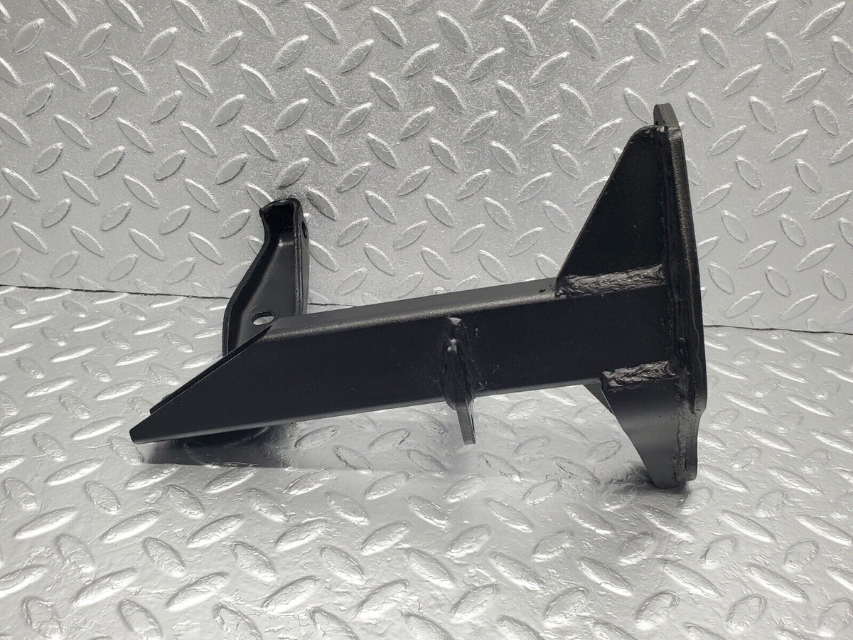 47608 Mercedes-Benz C126 500SEC Coupe Air Condition Compressor Mount Bracket