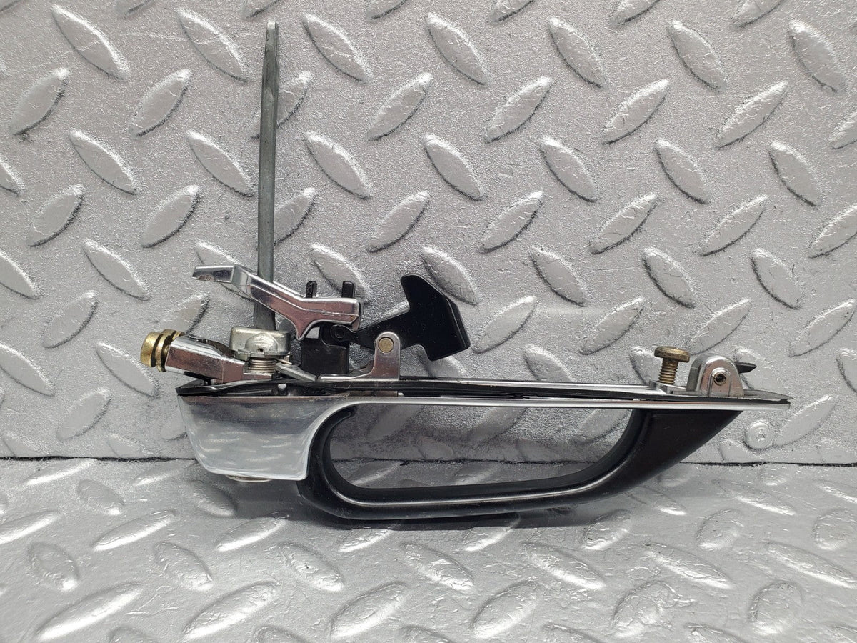 49540 Mercedes-Benz C123 Coupe Right Door Exterior Handle No Key