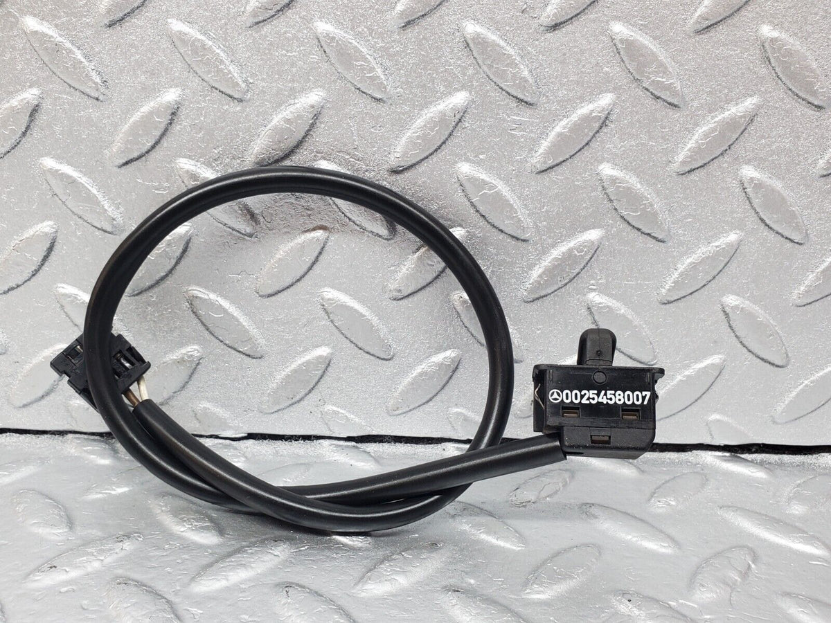 45660 Mercedes-Benz W126 420SE Steering Column Adjustment Switch A0025458007