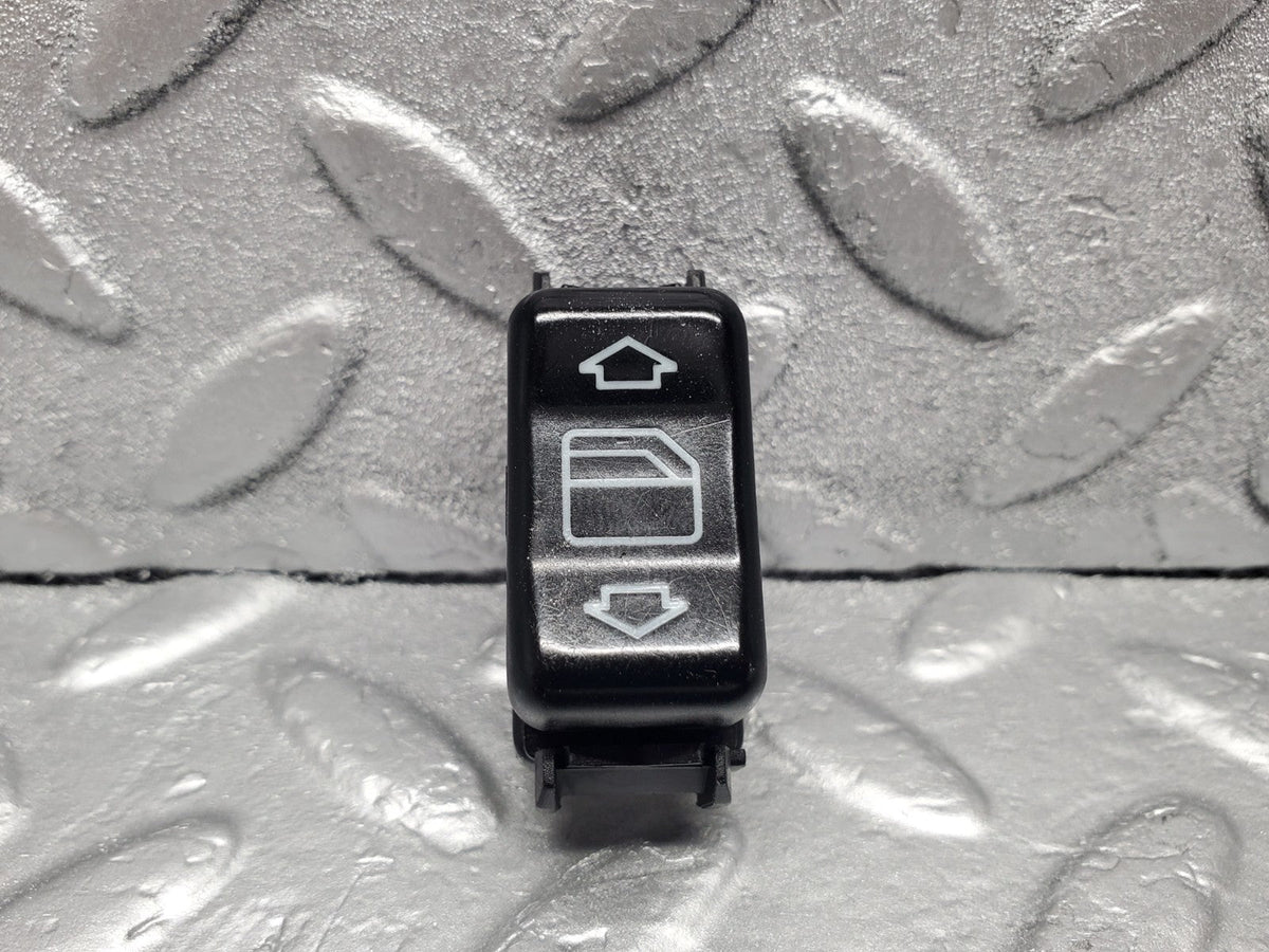 49105 Mercedes-Benz A124 320E Cabriolet Electric Window Switch Right Side A1248209010