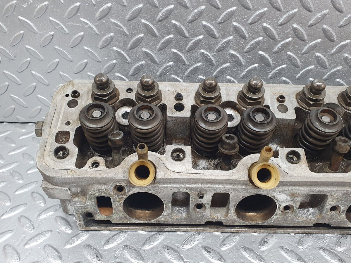 43840 Mercedes-Benz C126 380SEC Coupe Cylinder Head Right Side A1160163401
