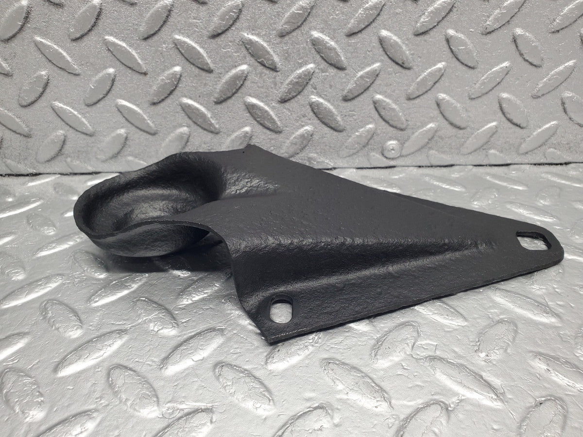50714 Mercedes-Benz W108 280SE 3.5 Rear Suspension Axle Mounting Bracket
