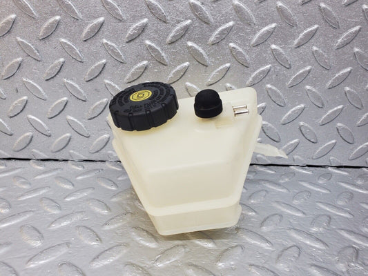 44656 Mercedes-Benz W124 220E Brake Fluid Reservoir Tank A2024300002