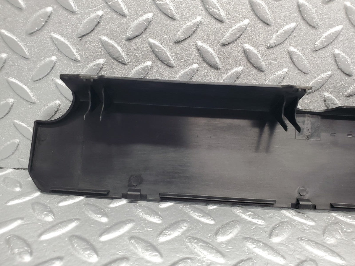 49141 Mercedes-Benz A124 320E Cabriolet Ignition Wire Cover A1041590325