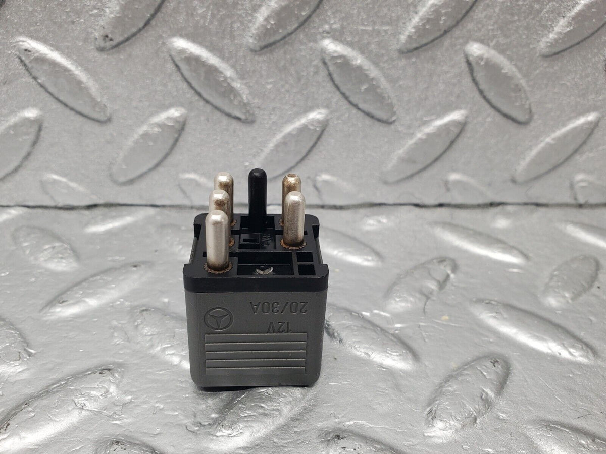 46492 Mercedes-Benz C123 280CE Coupe Multi Purpose Relay A0015420219
