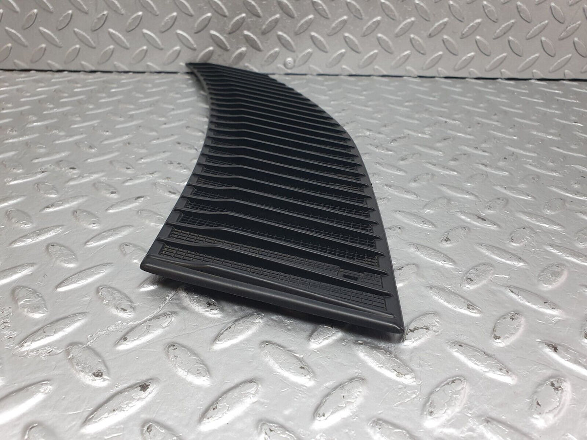43902 Mercedes-Benz C123 230CE Coupe Air Intake Grill Left Side A1238362965