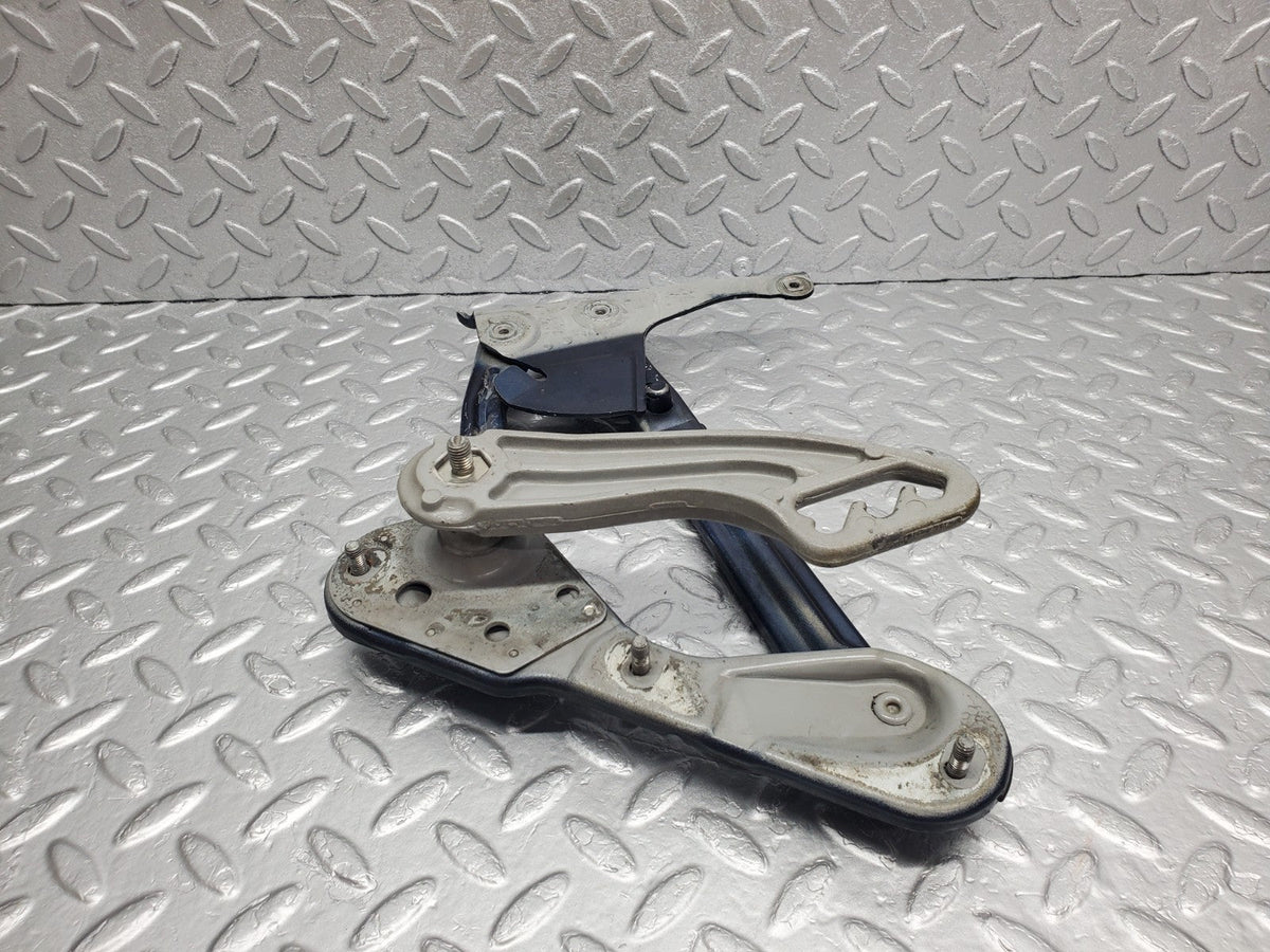 49285 Mercedes-Benz A124 320E Cabriolet Bonnet Hinge Right Side A1298870274