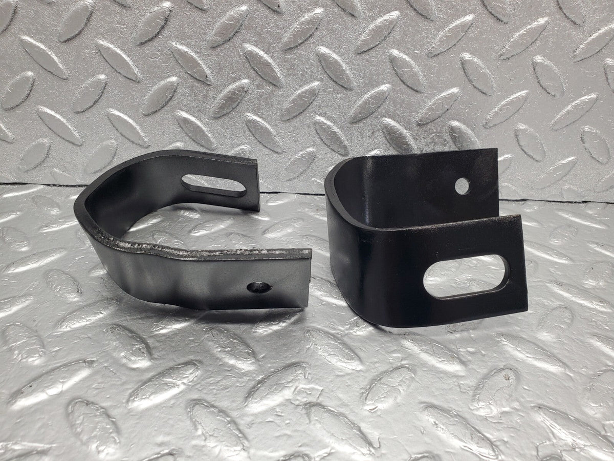48653 Mercedes-Benz W123 Front Bumper Bracket