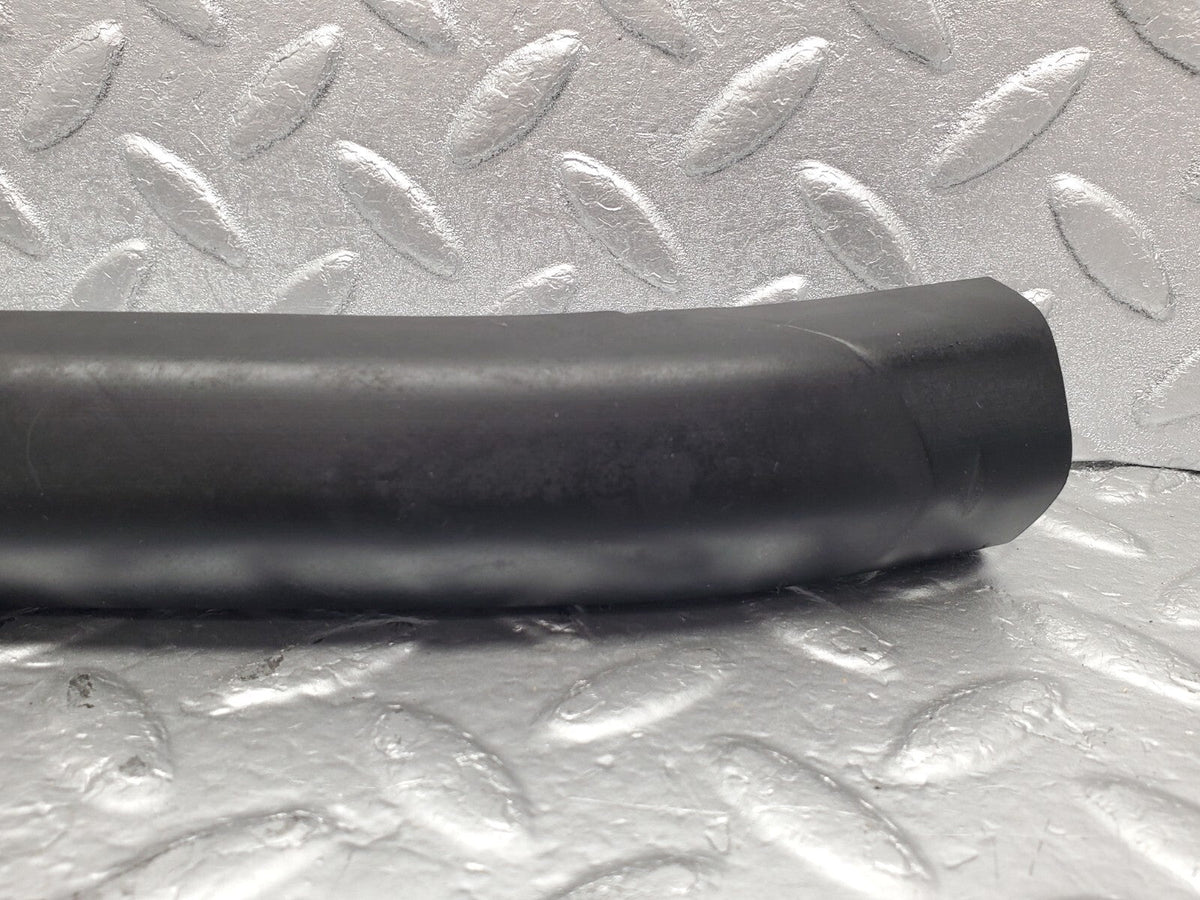 48761 Mercedes-Benz W123 Front Bumper Rubber