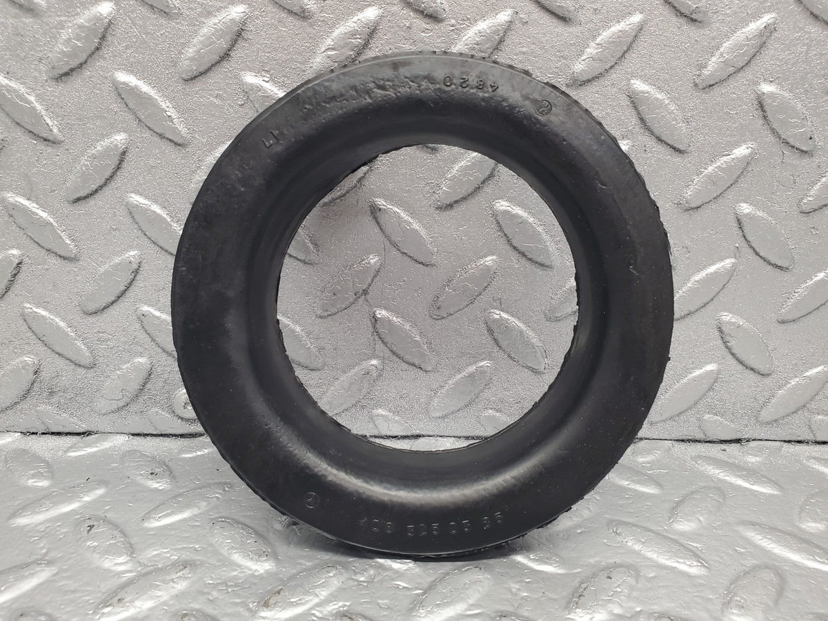 50943 Mercedes-Benz W108 280SE 3.5 Rubber Bushing 18mm A1083250385