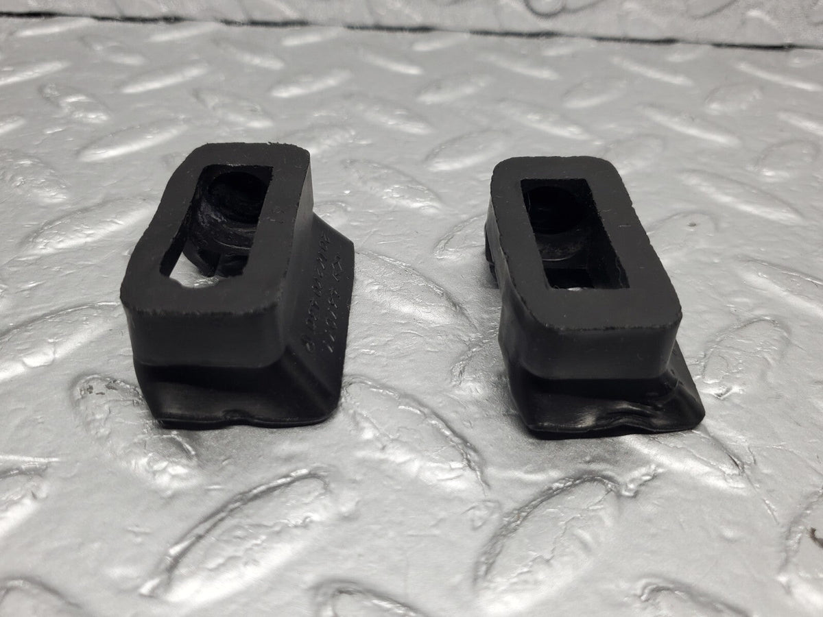 49055 Mercedes-Benz A124 320E Cabriolet Door Check Strap Rubber Seal 2x A2017270430