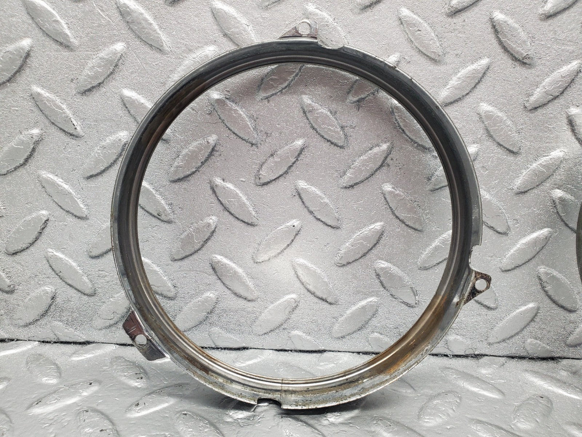 50761 Mercedes-Benz W108 280SE 3.5 Headlight Chrome Frame